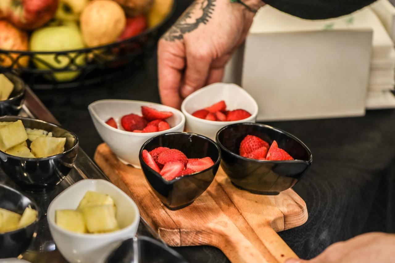 קאסרטה Reggia Suite Spa Hotel מראה חיצוני תמונה