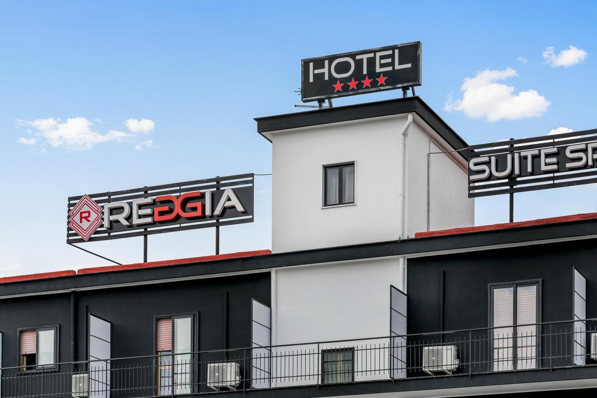 קאסרטה Reggia Suite Spa Hotel מראה חיצוני תמונה