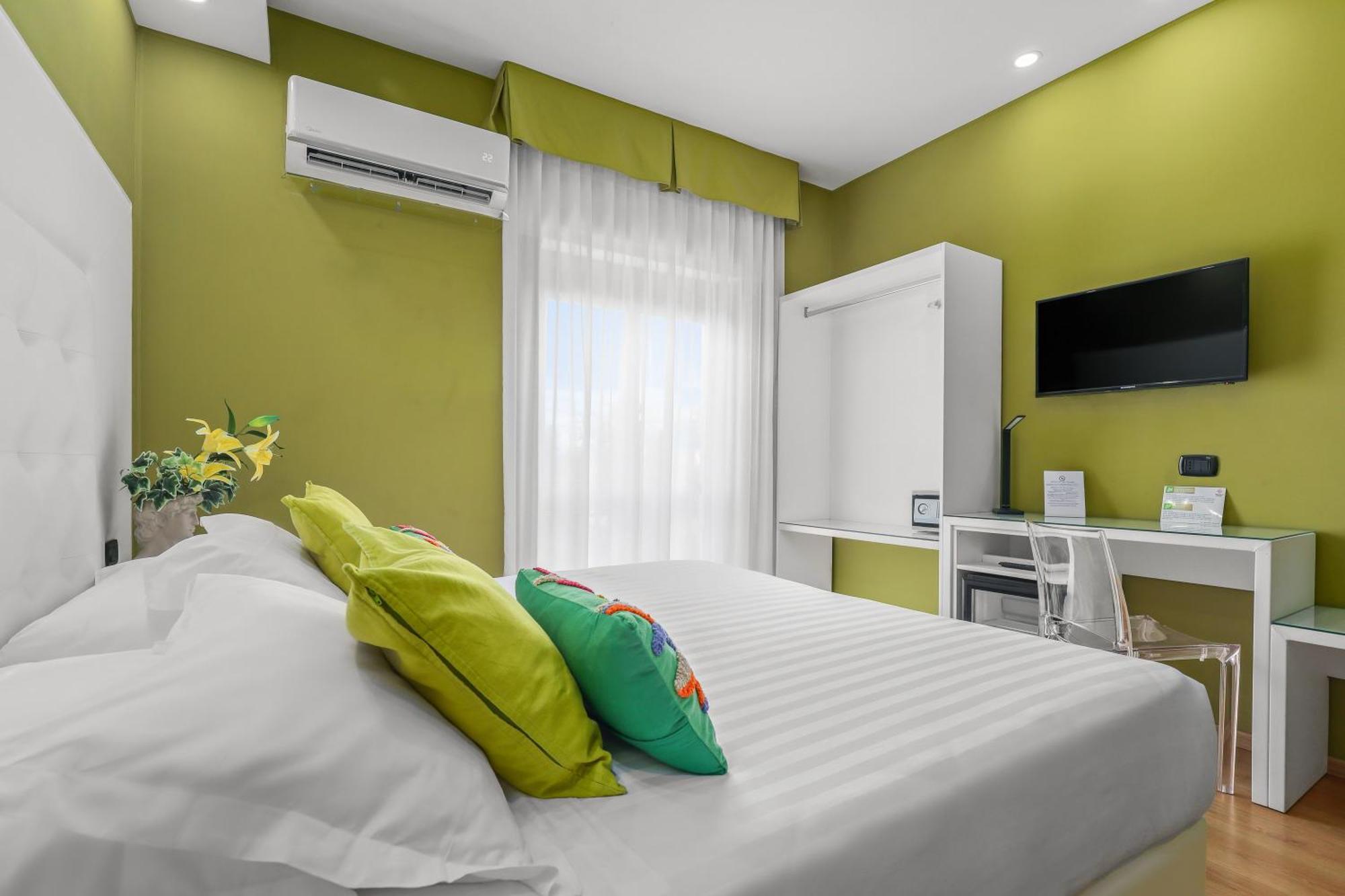 קאסרטה Reggia Suite Spa Hotel מראה חיצוני תמונה